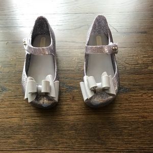 Size 10 Mini Melissa’s worn once! Practically new!